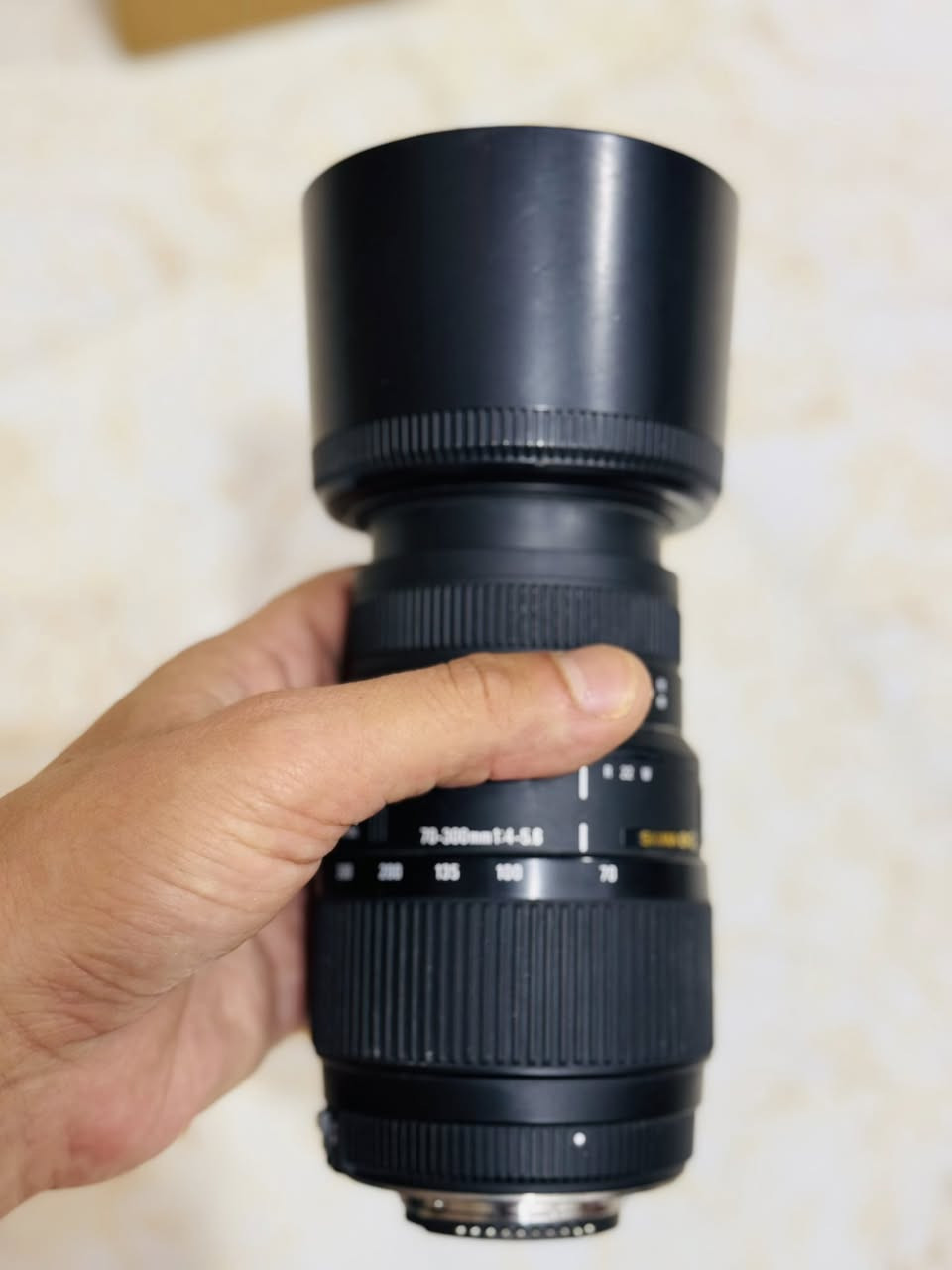 كامرا نيكون D610
عدسه رياضيه 70-300 f4
بطاريه الكامره الاصليه والحزام كيبل البيانات والشاحنه
الاضافات
......................................
رام ٦٤ 
بطاريه اضافيه 
فلاش tt520
تريكر
ترايبود
سوفت بوكس حجم 90
 سعر ٦٠٠ الف


**إذا كنت صاحب هذا الإعلان وتريد حذفه لأي سبب، رجاءا أرسل رسالة إلى الدعم الفني**