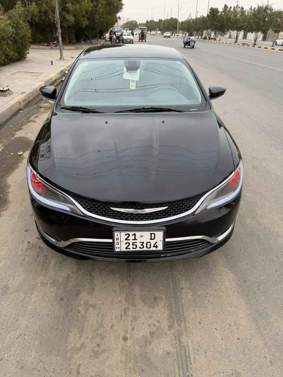 السلام عليكم
للبيع كرايسلر c200 
موديل 2015 
محرك 2400
- مواصفات السيارة 
- شفتات ستيرن
- كشنات كهرباء
- لد امامي
- كشنات تدفئة
- بصمة تشغيل
- بصمة ابواب
- بصمة جنطة
- مانع انزلاق
- تحكم استيرن
- شاشة صغيرة
- وباقي المواصفات
السعر ٩٤ وبيها مجال قليل
حادث السيارة فقط دعاميه بمريكه// بلعراق بيه باب خلف السائق مصبوغ ونصف الجنطه بدون دواخل برمجة كاملة
رقم جديد وهزه جديده ٢٠٢٦
تريد وكاله تريد تحويل 

***********
