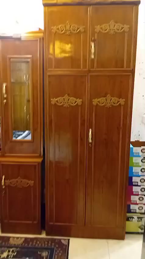 السلام عليكم غرفه للبيع نضيفه خشب عراقي صاج اصلي مستعمله شي قليل
 العنوان بغداد الدوره قرب علوة الرشيد


**إذا كنت صاحب هذا الإعلان وتريد حذفه لأي سبب، رجاءا أرسل رسالة إلى الدعم الفني**