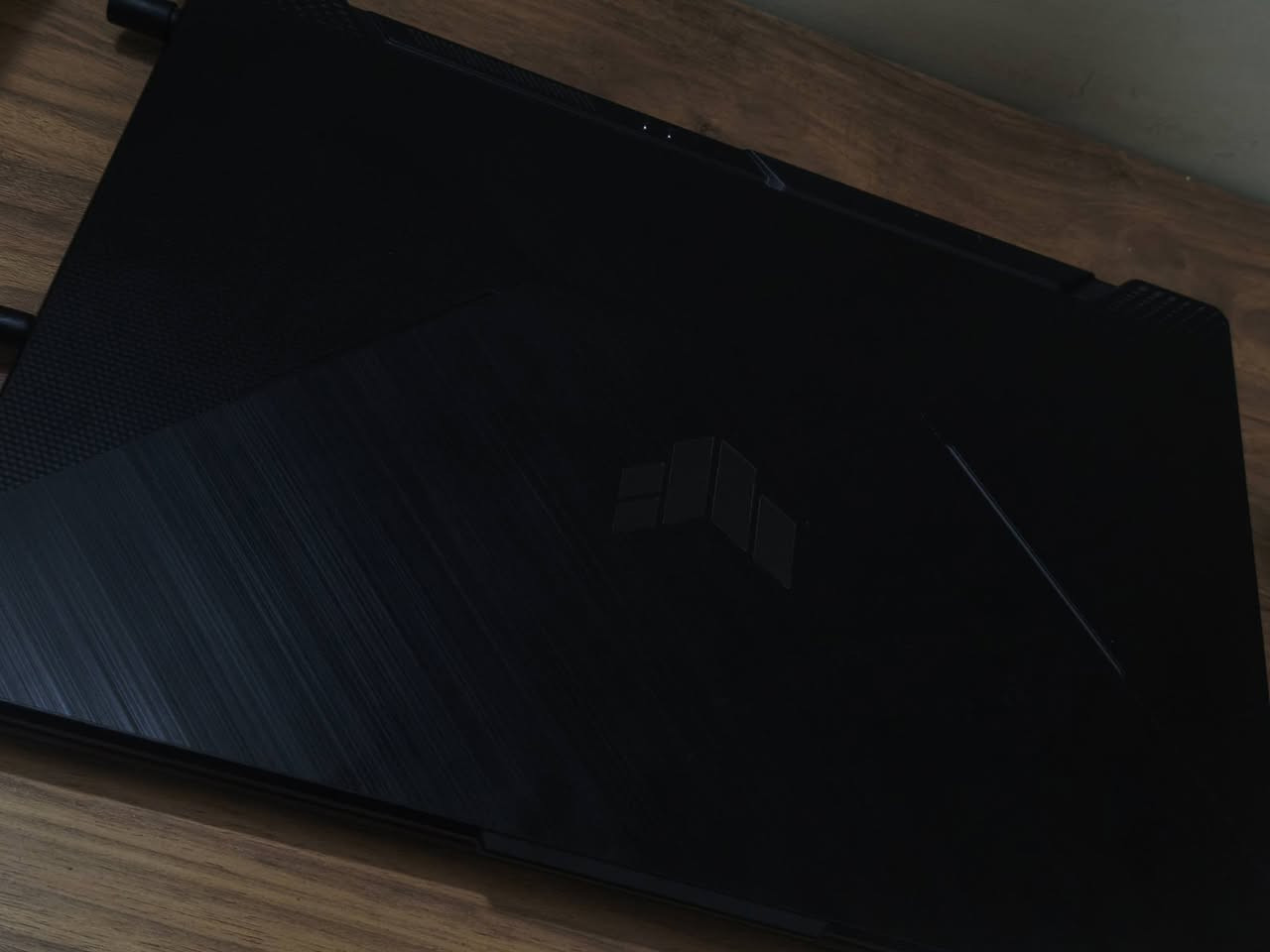 لابتوب Asus tuf 15 للبيع
rtx2050 معالج Amd رايزن 7 
ذاكرة 512 رام 16 جيجا 
لابتوب استعمال قليل ونظيف وكامل ملحقات وياه من كارتونة وشاحنة وسماعات وماوس وماوس باد 
موجود خاص وواتس ***********
