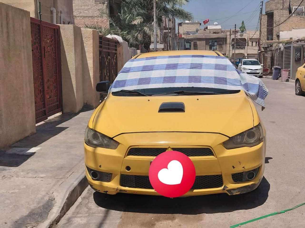 السلام عليكم لانسر قرش موديل 2008 وارد امريكي محرك 2000سعر السياره 65 وبيه مجال للستفسار ***********
