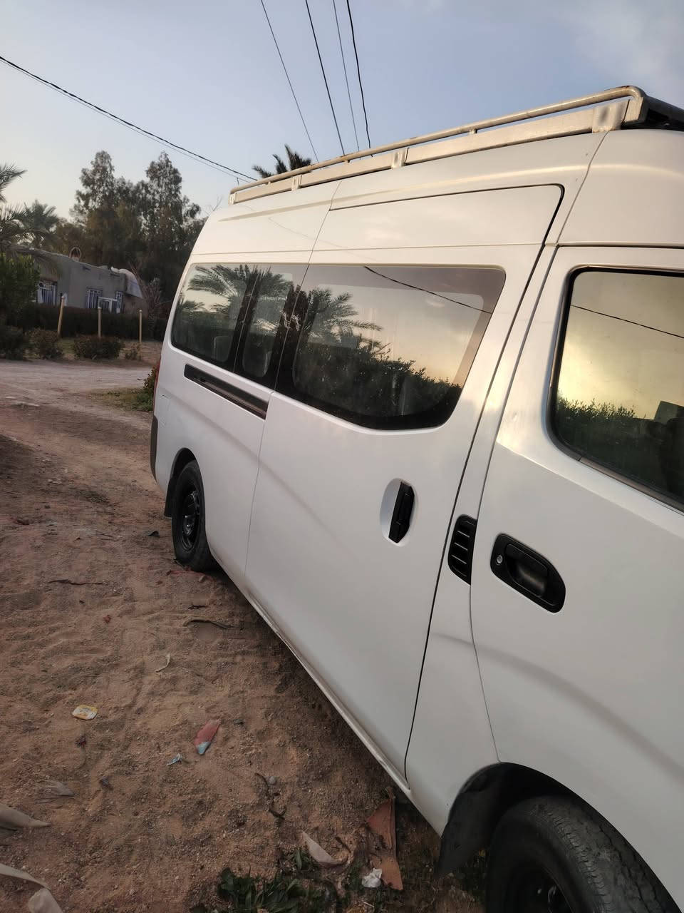 سلام عليكم نيسان يورفان خير من الله نضيفه موديل 2014 كفاله ماعداه الموضح بل سونار موجود ويه الصور سعر 185 وبيه مجال قليل حك الجيه مكلف بل نشر الستفسار تصل ***********
