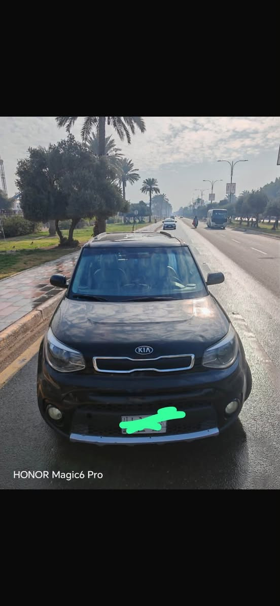 🚗 للبيع كيا صول 2016 وارد أمريكي ✅

🔹 موديل: 2016
🔹 وارد: أمريكي
🔹 اللون: أسود 🖤
🔹 المحرك: 1.6 بنزين
🔹 ناقل الحركة: أوتوماتيك
🔹 الماشية: 102 ألف

المواصفات:
✅ شاشة
✅ كاميرا خلفية
✅ تحكم بالدركسون
✅ بلوتوث + USB + AUX
✅ مرايا كهربائية
✅ تبريد ممتاز

حالة السيارة:
سيارة نظيفة وجاهزة للاستخدام اليومي، وارد أمريكي، قيادة مريحة واقتصادية بالوقود، والفحص مسموح 
السعر 💵 95 ورقة و بيهة مجال 
للتواصل : ***********
رقم بغداد
