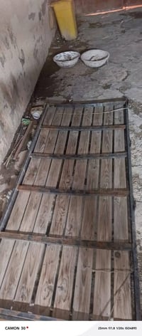 سيبايه مال بريجو ناصيه السعر ٦٥ بغداد الرشاد للاتصال ٠٧٧٠٢٧٣٦٨٤١