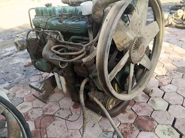 بسم الله الرحمن الرحيم محركات فالفو شرط شغل اف 12 122 جي 10 اف 12 120العنوان بغداد جرف النداف ***********
