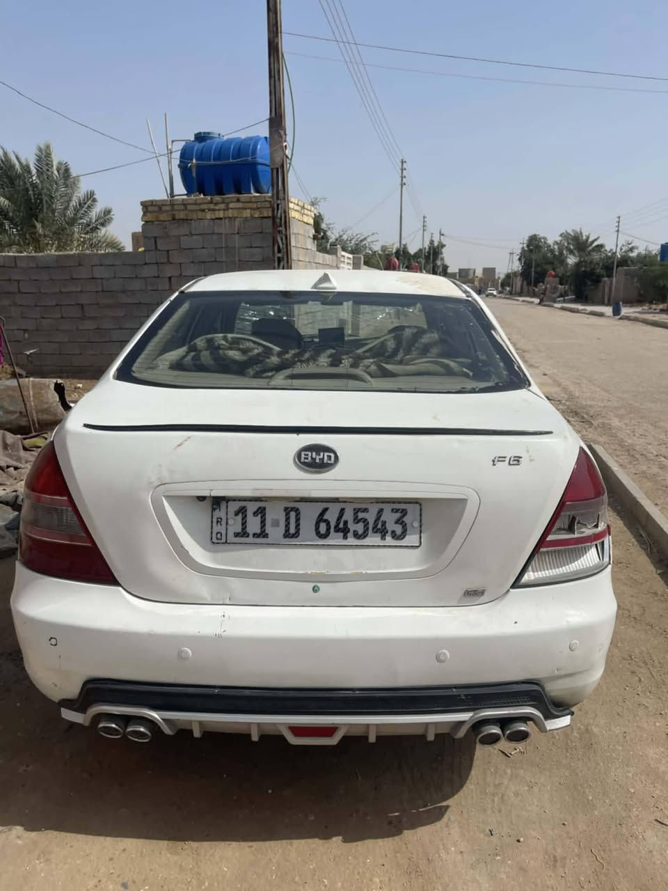 السلام عليكم للبيع سياره مقفوله فقط بها ورد ضربه خفيفه سعر 42،. ***********
