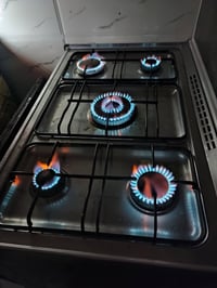 مرخصت ابو كروب هاذ طبخ لان ماعندي مكان للبيع07810008973