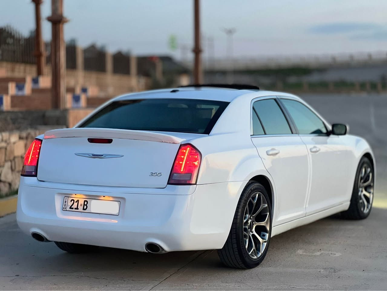 للبيع فقط بدون مراوس

سعرها 190 ورقة .💵
كرايسلر 300c ماشية 160 الف حقيقي
سيارة استخدام شخصي جاهز للاخير
موديل 2014 فول فول 
داخل عسلي بيجي 
گير محرك كفالة من فتح
بنورامة . شاشة جبير . بصمة تشغيل عن بعد
حساس رادار . كشن جلد كهربايي تحكمات 
رقم شمالي دولي بسمنا تريد تحويل تريد وكالة 
تخم تاير جديدويالة اصلي
سيارة بل واقع احلا من صور 
سيارة داخلة كلين هنا صاير بي نص جامرلغ رش و شبر كارت
بدون دواخل بدون ارباك شرط باقي مكفولة من كلشي 
مكان سيارة كركوك 
سعر 190  ورقة 

***********📞
***********📞
***********📞
كورك بيها واتساب أربيل, العراق
