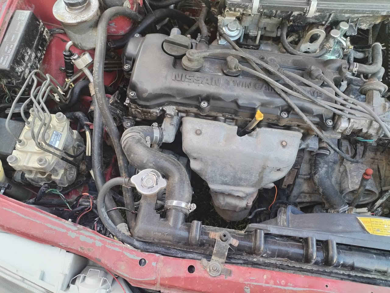 سلام عليكم ورحمة الله وبركاته من رخصت مسؤل الكروب سياره نيسان موديل ٩٤فول اوتوماتيك محرك وكير بشرط صدر خلفي أمامي شرط حساسات خلفيه اماميه لايت زنون سياره مال جناي فعلاوشوف العين يبري الذمه تخم تايرات جدد تدفئه نار وتبريد عاطل بدون صبغ ولاظربه رقم الانبار تريد تحويل تريد وكاله السعر ٣٥ وبيها مجال وترهم مراوس حسب القناعه وحياكم رقم الهاتف ***********
