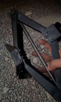 جك سيارة • ٢ طن • اصلي جديد