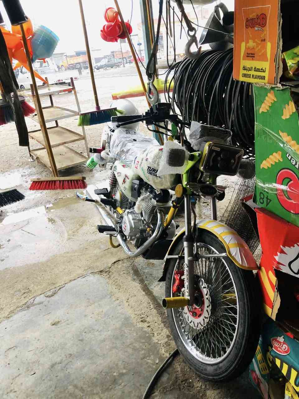 ﮼السلام عليكم 
موطور سونلك  
موديل 24✈️ لون مميز 
منفيس سويجات 
كامل بعدو شركه
السعر 700وبي مجال

 لا تراسلني خاص خابر ودلل ‭0780 196 3243‬
