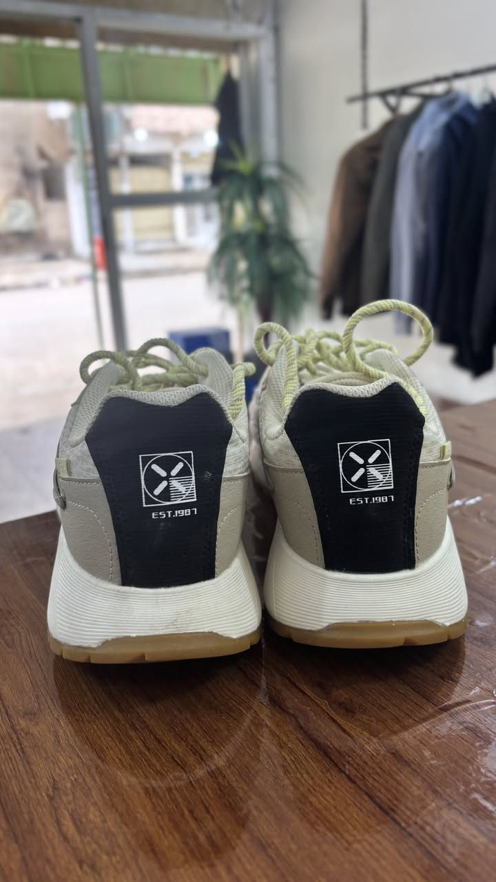 حذاء كاجوال رياضي
قياس ( 43 )
طول الحذاء من الداخل ( 26.5 الى 27  )

دَبّان طبي
جديد غير مستخدم
نظافة 100% 

اكتب تم ويوصلك السعر فوراً

متوفر توصيل سريع داخل القضاء و لكل العراق 🚚

📍 العنوان: بلدروز – حي العصري – شارع حاتم القاضي
📞 للأستفسار: ***********
