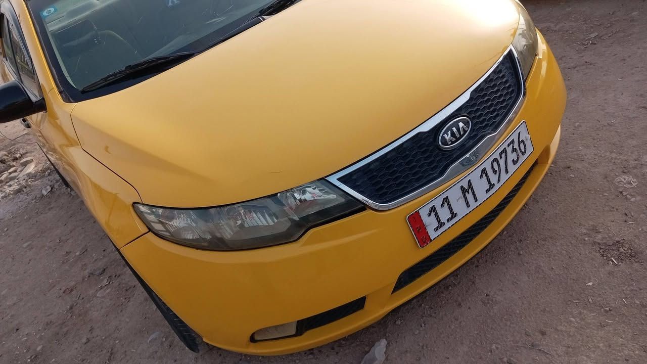 السلام عليكم عندي سياره موديل 10 كيه فورتي حادثه جاملق مامي محرك ٢٠٠٠ سياره حلوه بسمي السعر ٨٢ مكان السياره بغداد العبيدي الشهداء موبايل *********** عباس
