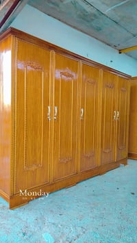 كناتير ابو ال6 و5 نضيفات وداخل خارج صاج ثنينهن ابو الخمسه كل باب وحده ...