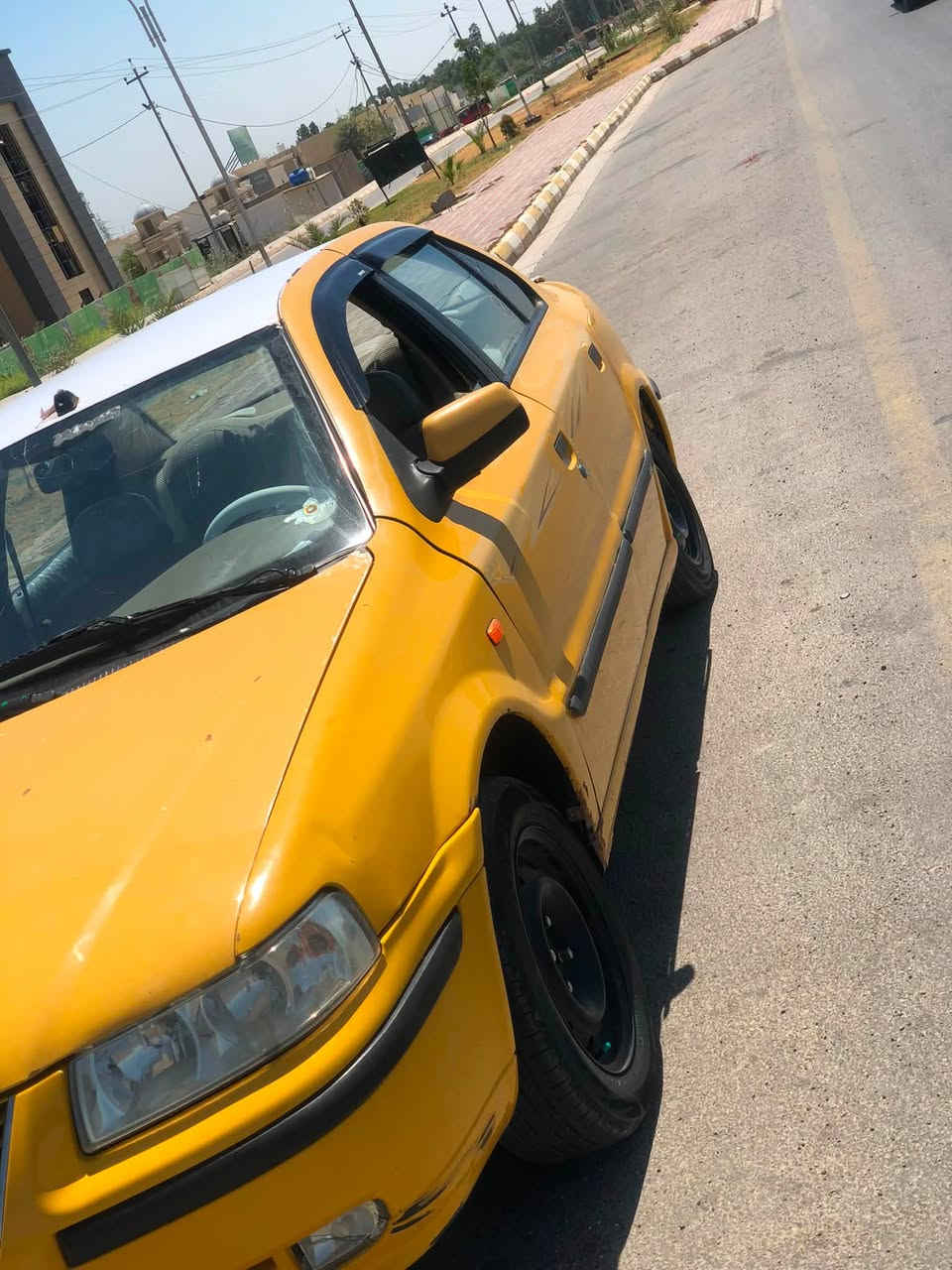 سلام عليكم سمند مديل ١١ محدث ٢٠١٧ سياره بسمي مداور ثاني يوم سياره نضيفه كير ومكينه مكفولات 
عوزها قفل جنطه فقط سياره كهربائيات شغاله صدرها جديد قبل سبوع حداديه خير من الله السياره جاهزه ماعوزها شي تبريد شغال عوزه بس غاز منقص السعر ٣٠ ورقه وبيها مجال رقم *********** فقط وتساب متواجد العنوان واسط مركز المدينه
