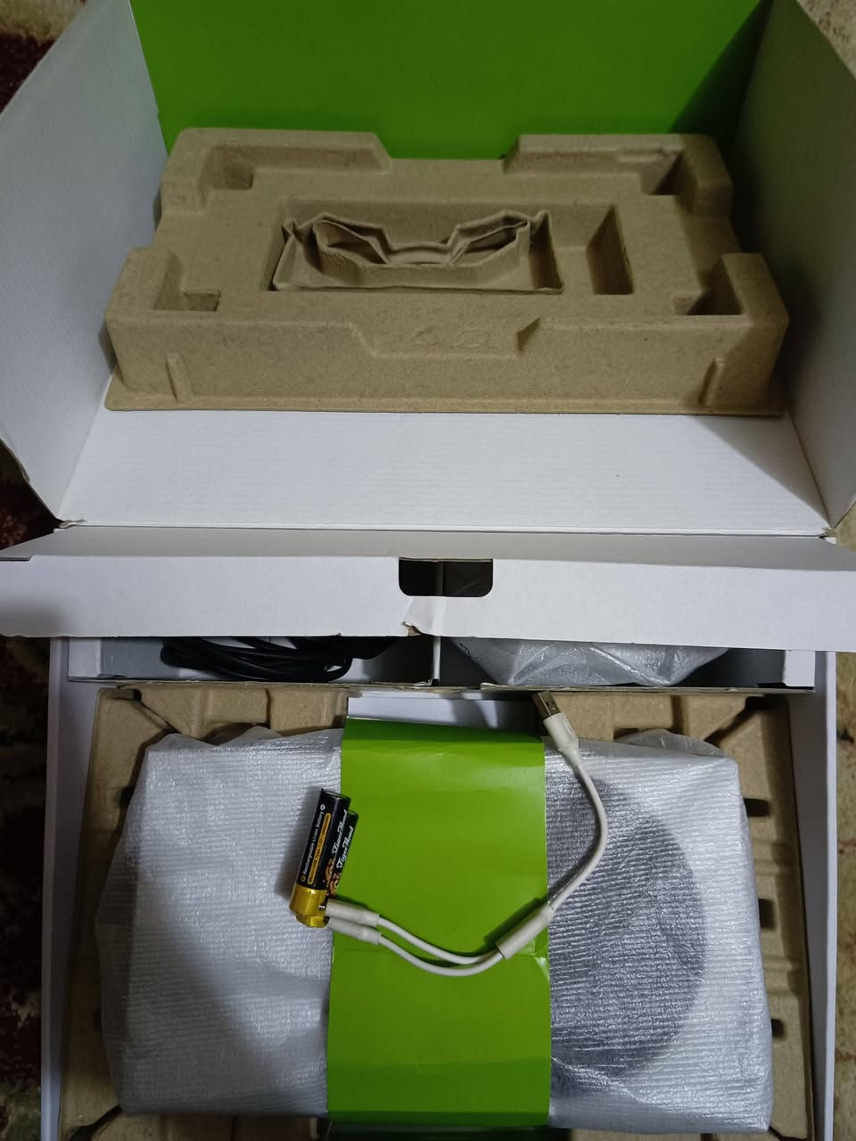 السلام عليكم
‏xbox series s مستعمل للبيع كامل ملحقات مع كارتونة و بطاريات شحن 
‏السعر قفل 330 الف موقعي البصرة وموجود توصيل 
‏للتواصل @kay1ir تلي


**إذا كنت صاحب هذا الإعلان وتريد حذفه لأي سبب، رجاءا أرسل رسالة إلى الدعم الفني**