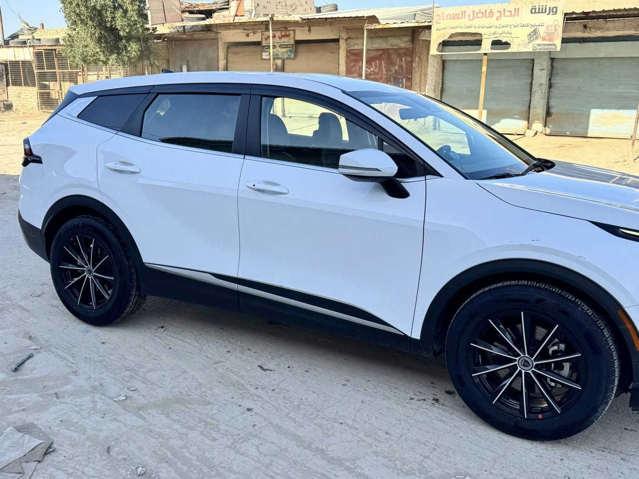 سلام عليكم سبورتج 2023
محرك 2000
سياره حلوه وجيده وضع الشركه
رقم بغداد 
جاهزه كلش 
تخم تاير جديد متخسر عليها 
مكاني ناصريه 
سعر 193

حادث كلش بصيط بدون دواخل 

***********
