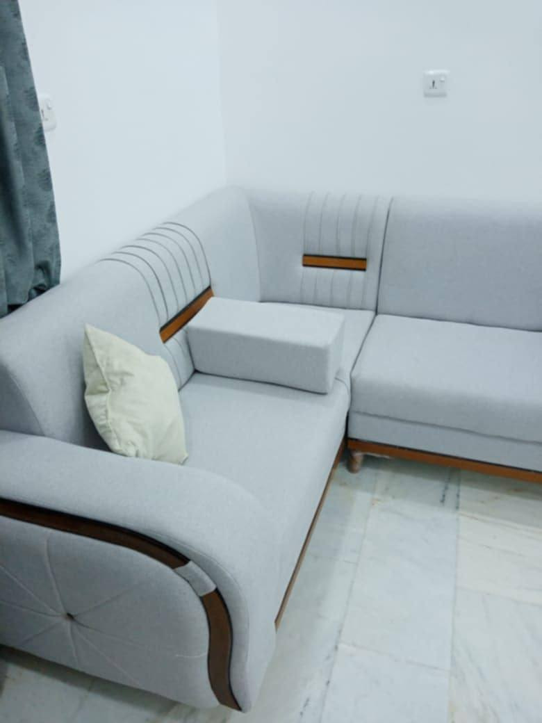 اللهم صل عل محمد وال محمد 
يعلن مجمع المرشدي 
لتصميم كافه انواع الدواوين 
والتخم
بااحدث الموديلات
والاناقه والنزاكه 
حسب الذوق 
***********
