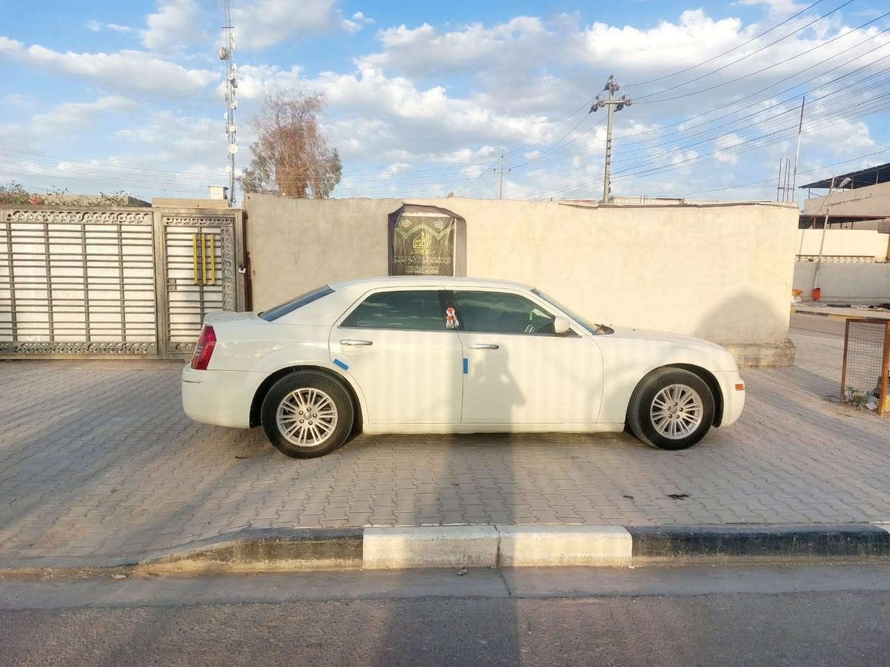 مكلف بنشر
سلام عليكم وينه يريد نضيف أو جديد أو مكفول من رخصة إلا الادمن (للبيع كرايسلر اوباما 
2009اصل وارد كندي بدون حادث رقم دهوك دولي هزه وسنويه جديده 2030بسم صديقي تحويل إب اسم المشتري السياره وراد كندي كفاله عامه ضربه وصبغ وتبديل والسياره جديده وجاهزه وماشيه حقيقي فقط (200) ألف حقيقي السياره كفاله حته من الخياس 
وجديده بشكل 
موصفات السياره 
1مكينه وكيل جدد
2شاشه جبيره
3تخم ويل مع تخم تاير جديد 
4حداديه اماميه خلفي جديده 
5ودواخل مخمل جديد 
وباقي السياره معروفه والسياره جديده بشكل جاهزه ع الأخير 
مكاني البصرة قضاء الدير 
السعر 115 وبيه  مجال 
الشراي يتصل وبالخدمه 
رقم الهاتف. (***********) وللعلم الصور حديثه والسياره أحلى من الصوره اخون السياره ما شاء الله جاهزه  كلشي وناعمة ما شاء الله كل التوفيق الي تصير من قسمته  ...
