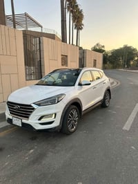 توسان 2020 خليجي  بنوراما فول مواصفات بيها البنيد مصبوغ  بيها بارد بلج...