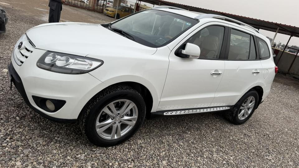 سنتافي 2011 خليجي السعر 🔴 السعر 💵 158 بيها مجال
🔹 فتحة سقف
🔹 محرك. 6  سلندر. 3.5
🔹 7 راكب
🔹 3 قطع تبريد ثلج ❄️
🔹 كاميرا + حساسات
🔹 بصمة تشغيل + بصمة أبواب
🔹 تحكم ستيرن
🔹 إشارات بالمرايات
🔹 ثلاجة
🔹 مقاعد كهرباء
🔹 رقم صلاح الدين دولي مميز 
تحويل ثاني يوم
🔹 صبغ مؤشر عليه بالصور

📍 العنوان: صلاح الدين / الشرقاط
📞 للاستفسار:
***********
