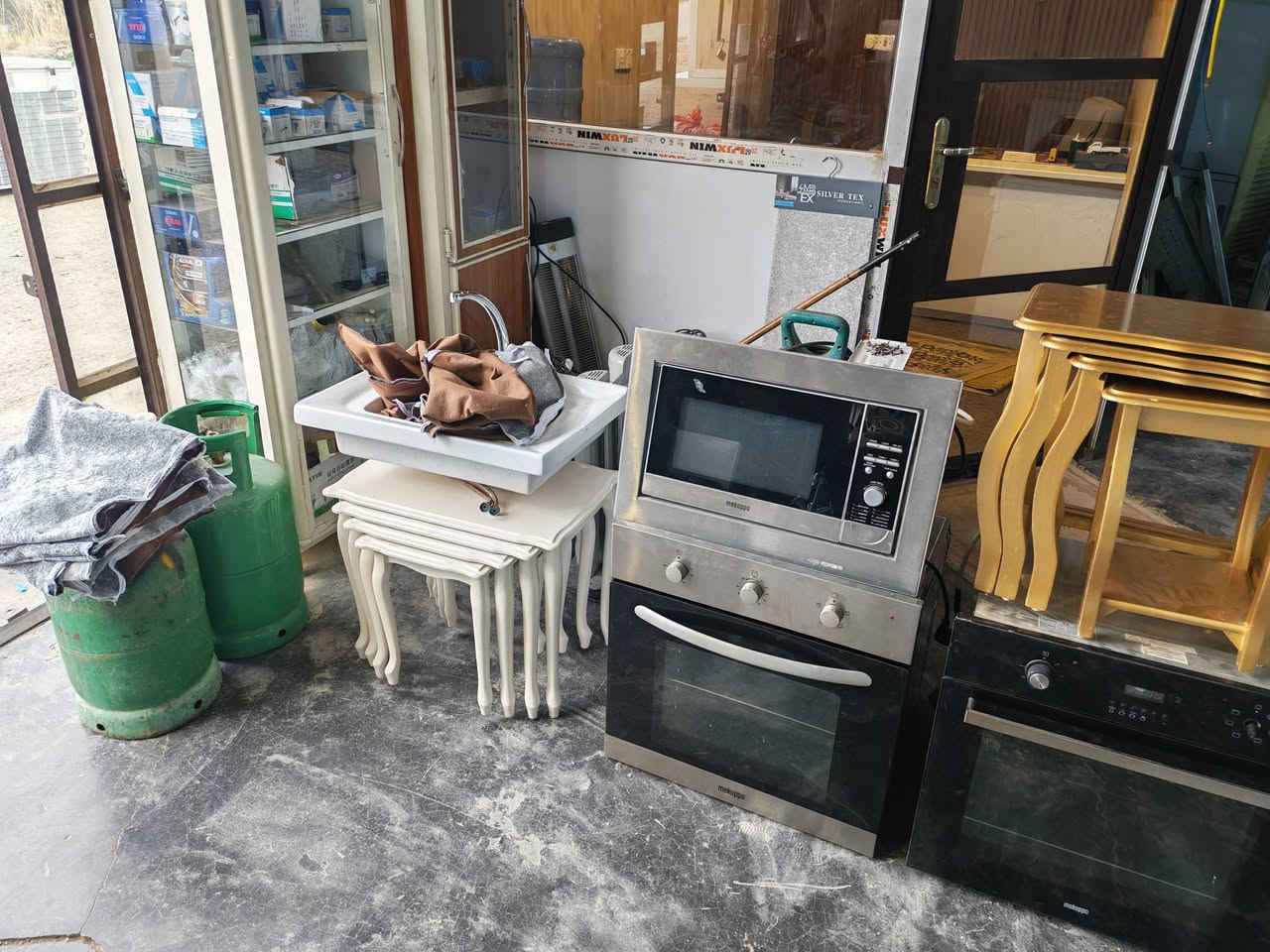 على بركة لله 
وصلت بضاعه مستعملة
عنواني بغداد التاجي قرب منشأة نصر طريق زملة حمدي
رقمي للتواصل
***********
***********
