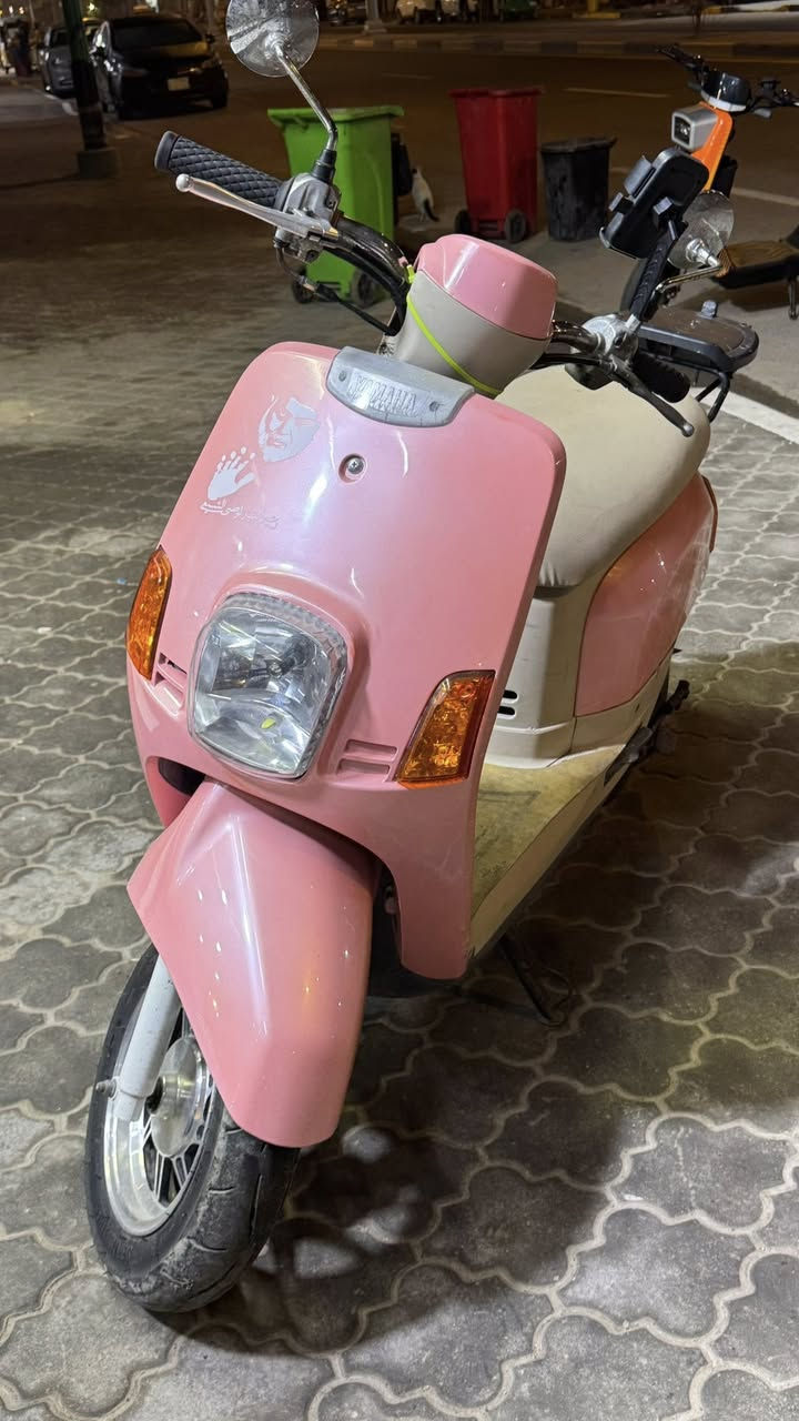 السلام عليكم ماكس بوليسي استخدام قليل نضيفه ختم واحد ويه المحرك كابريتر داخل كريمي نضيف مكاني الحيانيه شارع 60 رقم الموبايل ***********
