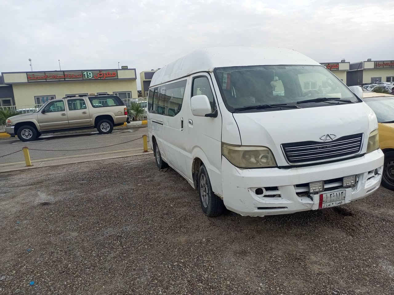 سلام عليكم سياره البيع مديل 2013 سنويه منتهيه 18 مكينه فيفيتي 2500 سعره 50 وبيه مجال رقم الهاتف ***********
