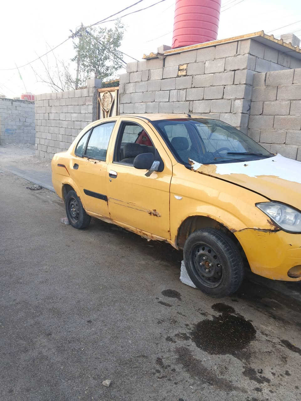 السلام عليكم سياره طيبه موديل 15
للبيع مكينه بيه صوت بكن حداده كير كفاله تحويل ثاني يوم  مكان بصره قبله السعر8ورقه رقم الهاتف***********
