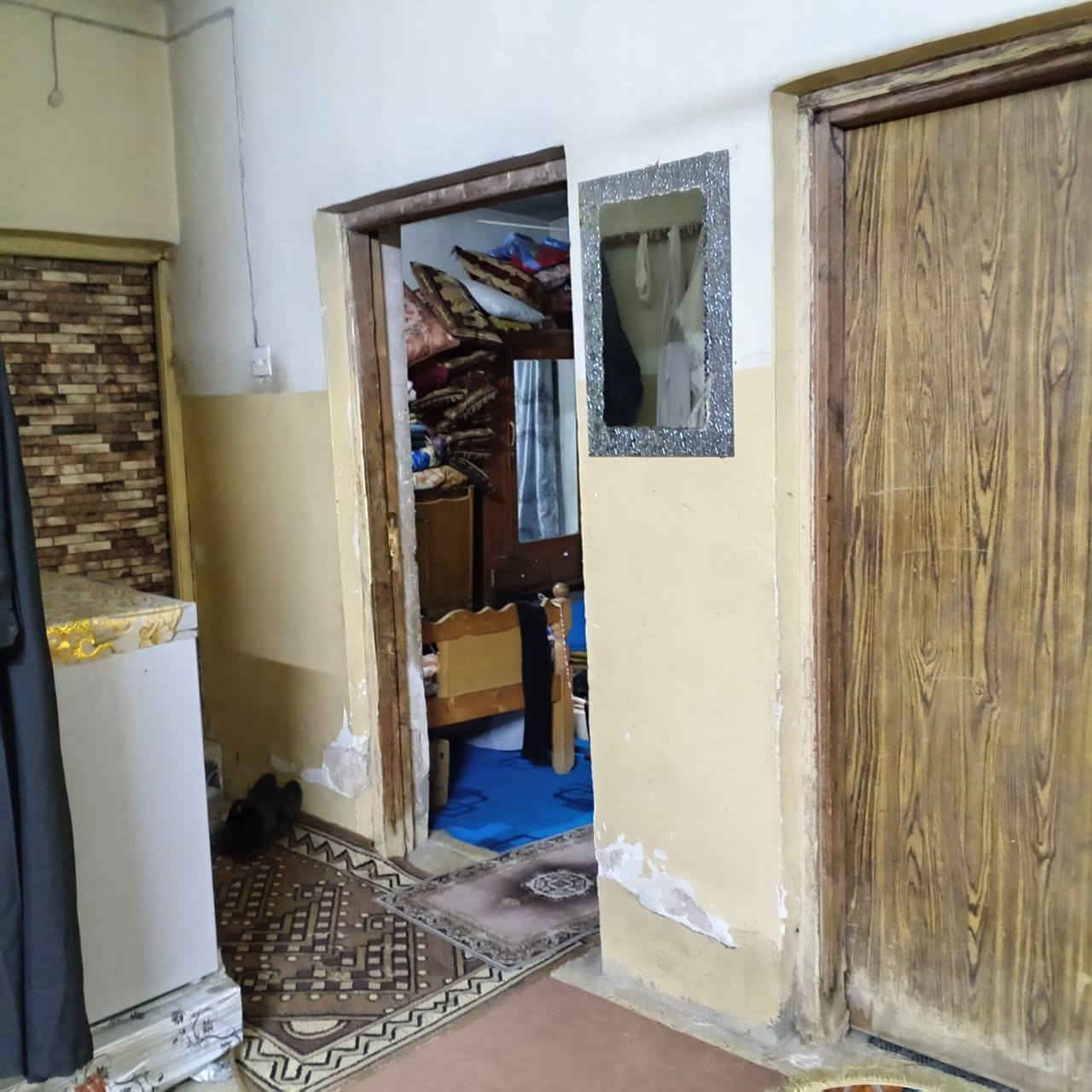 دار للبيع**
المساحه/200 متر
الموقع/  حله  اكرمين حي السلام

طابق واحد على ساحه
الرقم للاستفسار/***********
🏫🏫
