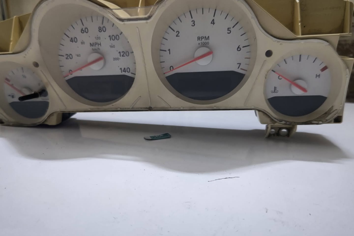 السلام عليكم   #شلعه_ابيع_توصيل_انحاء العراق
باك لايت اصلي مو تجاري ليزري
بدالة اشارات + حجر زاويه ستيرن
شاشة (عينه)
راديو مسجل CD
كله شرط الشغل و مصوره امامكم الباك لايت


**إذا كنت صاحب هذا الإعلان وتريد حذفه لأي سبب، رجاءا أرسل رسالة إلى الدعم الفني**