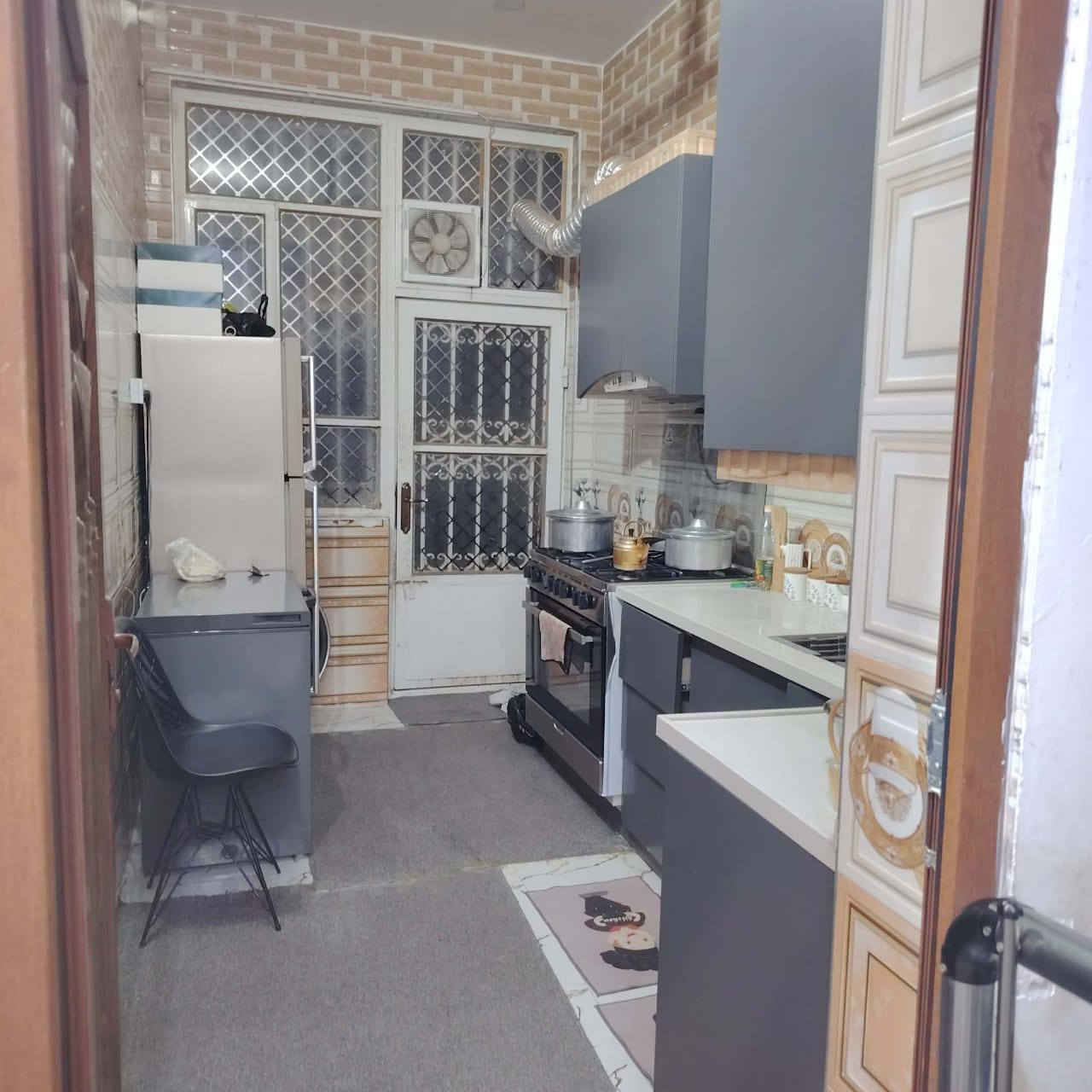 السلام عليكم بيت مساحه 125 كربلاء طويريج للبيع بيت طابق واحد ثاني فرع عن الشارع بناء 24 طاب وصرف *********** مراسله واتساب او اتصال
