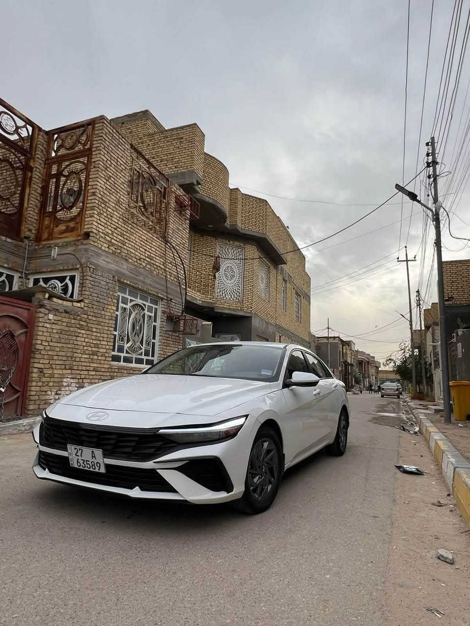 النترا 2024 وارد امريكي رقم ذي قار كتاب شهداء وكالة عامه باسمي حادثها خشم الجاملغ وحافة البنيد فقط والباقي كفاله 
محرك كير كفاله تبريد وحداديها بالكارتون مواصفاتها
1_ شاشةكبيرة  متصله ديجتل 
2_ بصمة تشغيل + ابواب 
3_ دخول ذكي ترحيب
4_ تحديد مسار
5_ مثبت سرعه 
6_ رادار 360 درجة
7_  قيادة ذاتية
8_ وضعيات قيادة 
9_ شاشة تبريد 
10_ منافذ شحن عدد 4
11_  تحكمات ستيرن 
12_ لايت ليد 
13_ محرك 2000 دوش 
وغيرها من المواصفات 
 مكاني ناصرية شارع ابو لبنان 
السعر 155 وبيها مجال بسيط 
الرقم للاستفسار ***********
