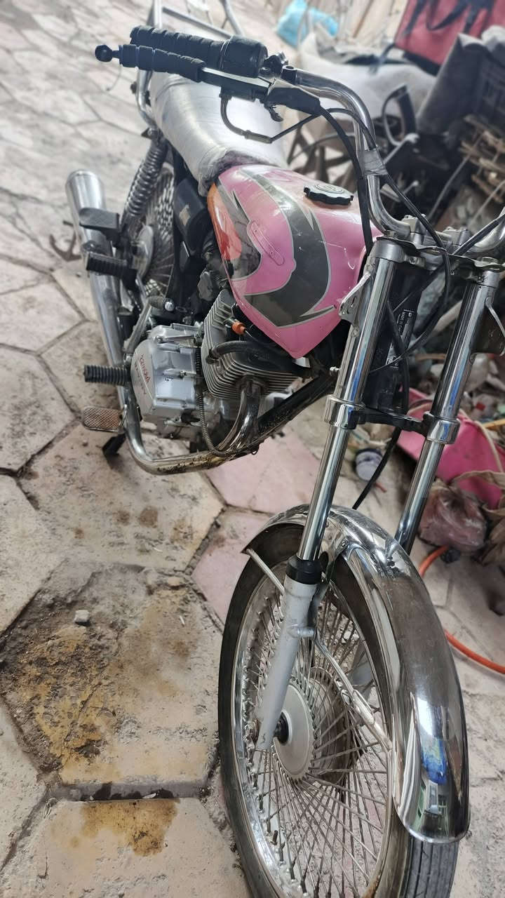 مكانها بغداد الدوره  موديل ٢١ شرط محرك لا بخار ولا تنقيص ولا ممدود عليه صبانه شغل وطلع على اخر حبايه ب ٣٠٠ وفيها مجال لطيبين


**إذا كنت صاحب هذا الإعلان وتريد حذفه لأي سبب، رجاءا أرسل رسالة إلى الدعم الفني**