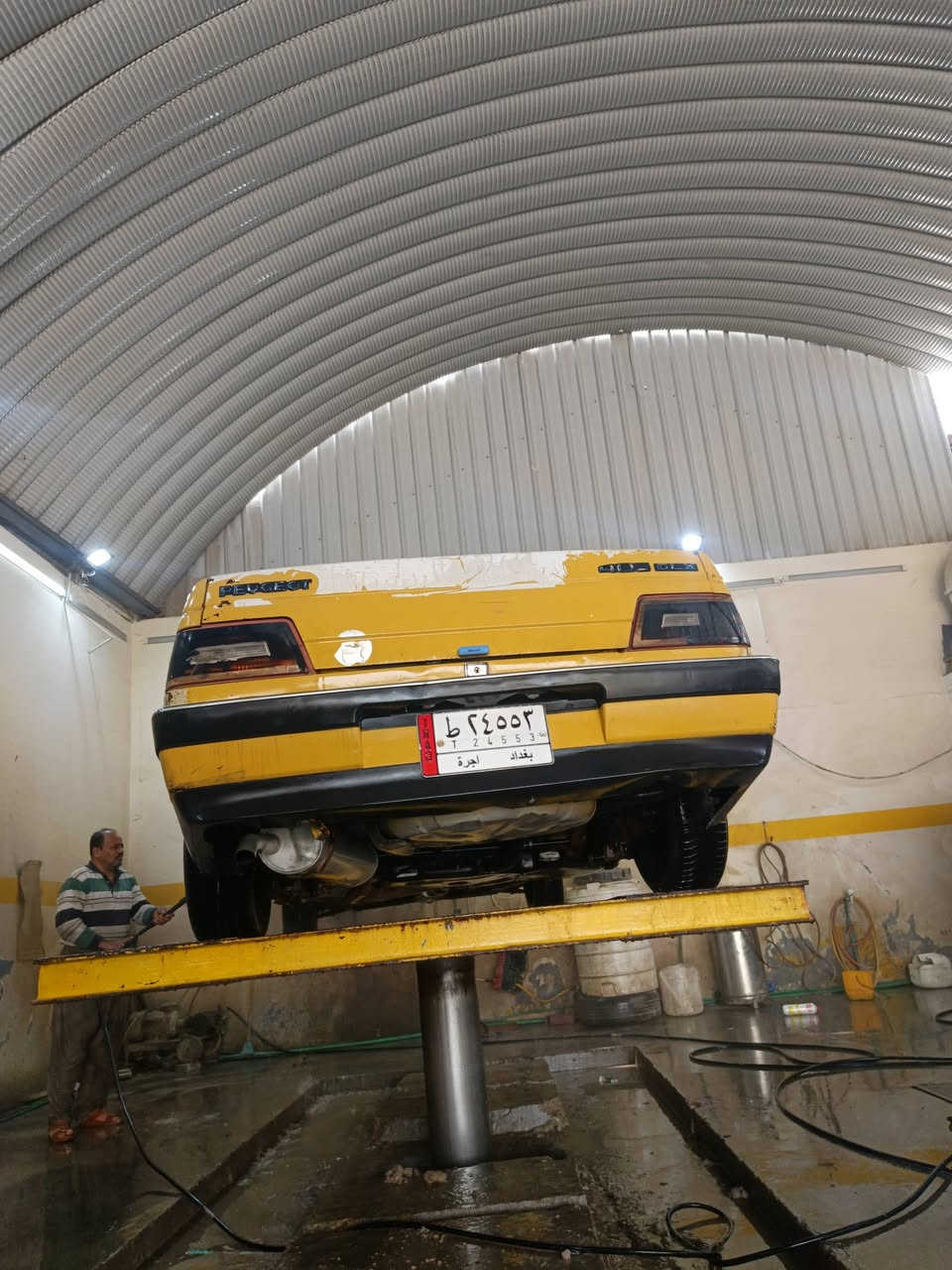 من رخصت صاحب الكروب  بيجو 405 مديل 2010 حداديه جديده بيه مكينه وكير كورله اوتو ماتيك قتصادي 1500 ترايك وين مايعجبك ستوني شادهن سياره خير من الله راعيه مضيع رقمه سعر 17 بيه مجال بيع او مراوس  قليل مكاني نجف للاستفسار ***********
