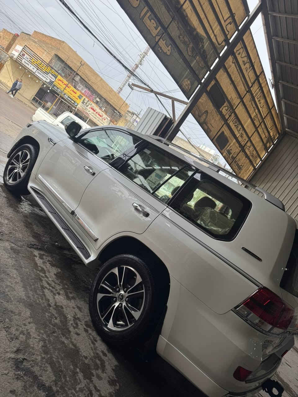 رقمها بغداد  باااسمي  ورقمها  حلو 

ماشيه 57 

مكفوله السياره  كلش جديده 

٦  سلندر  

سعرها   58,300  $

مكانها بغداد 

للاستفسار  ***********
