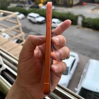 ايفون 11 محور 17 برو🧡 دبل سيمكارت بطاريه 74 ٪؜ نضيف كلش الجهاز ذاكره 6...