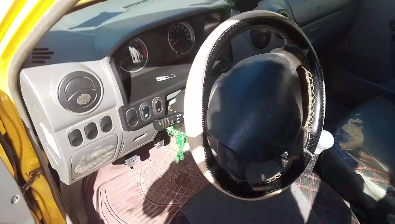 السلام عليكم سياره سايبه موديل 2022تختم تاير جديد وصدر جديد مكينه وكير خير من الله مكان بغداد الأمين الثانيه شراي اتصل عل رقم ***********
