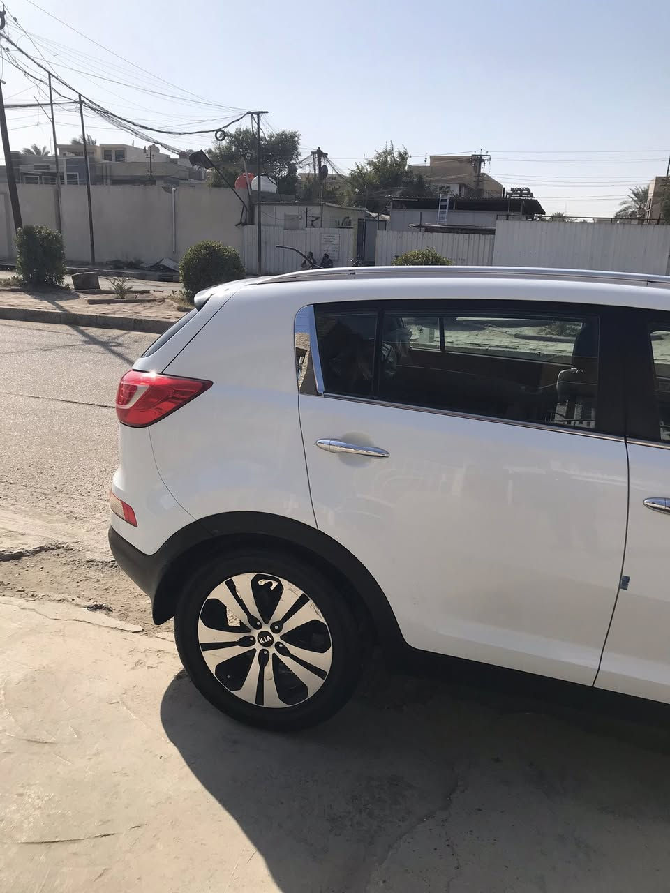 السلام عليكم سبورتج خليجي مكفوله موديل 2013 سياره نظيفه وحلوه السياره ماعده بارد صغير الجاملغ والصندوك السونار مرفق السعر155 وبيها مجال العنوان بغداد الشعب حي اور لاتصال ***********@
