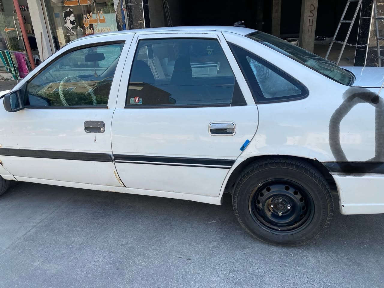 اوبل موديل 1991 رقم كركوك سنوية عاج مو مشروع حجم المكينه 16 (4 جام كهرباء تاير جديد سيارة جاهزه وسنويه ساقط من 2021 بي ضرب من ورى بدون داخل الهلا معجون وصبغ وكامل صبغ للجمال مراوس فقط سيارة جاهزة ماعندة نقص  مراوس ***********
