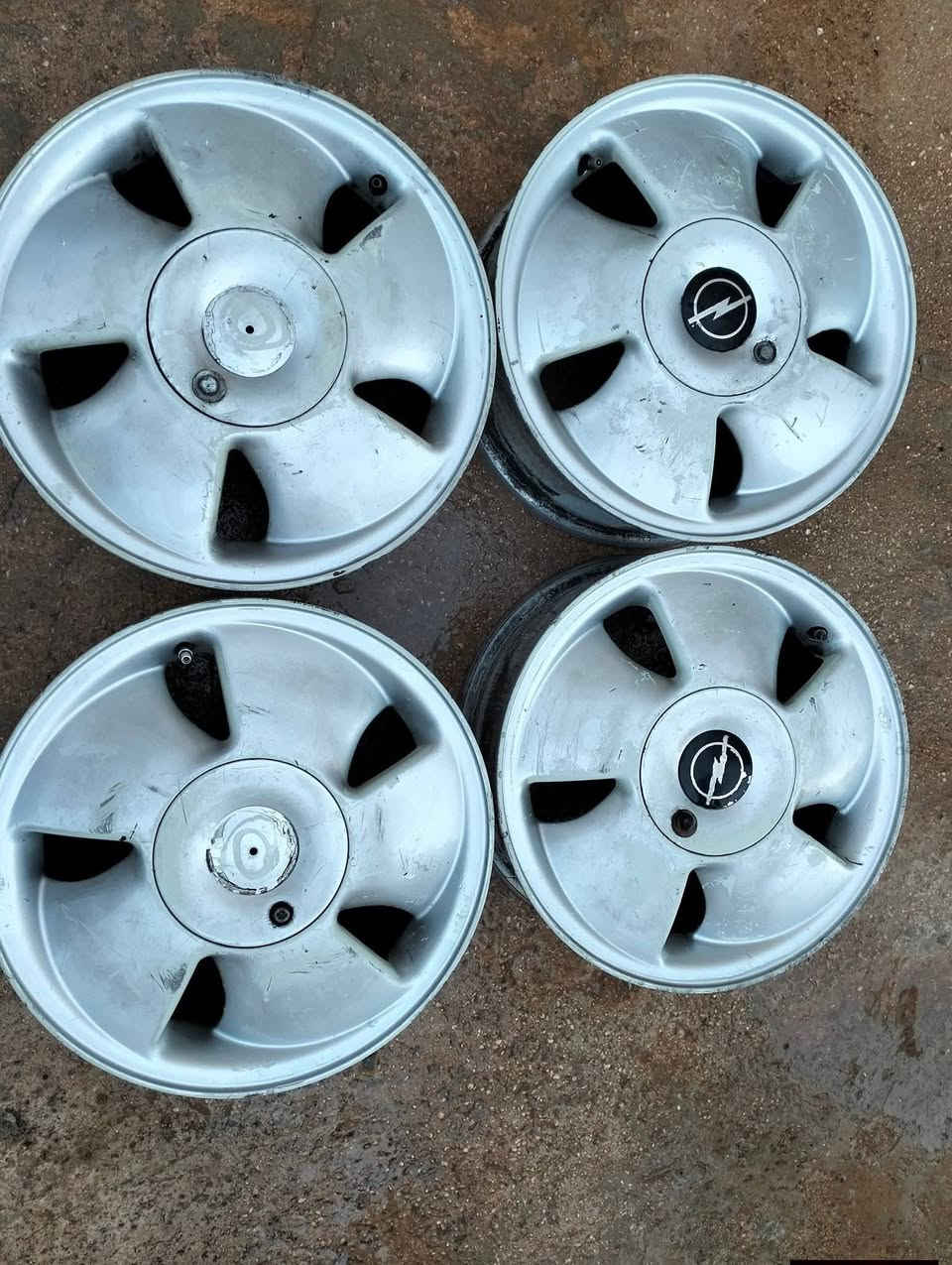 جند 17 محير كاوشك وكاله للبدل علا جنط الوبل مروحه 
👍


**إذا كنت صاحب هذا الإعلان وتريد حذفه لأي سبب، رجاءا أرسل رسالة إلى الدعم الفني**