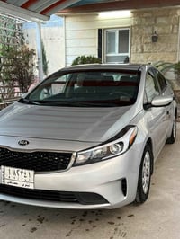 كيا فورتي 2017  الضرر بوند صبغ  وتعديل بارد بالأبواب  مكينة 20 دوش  ال...