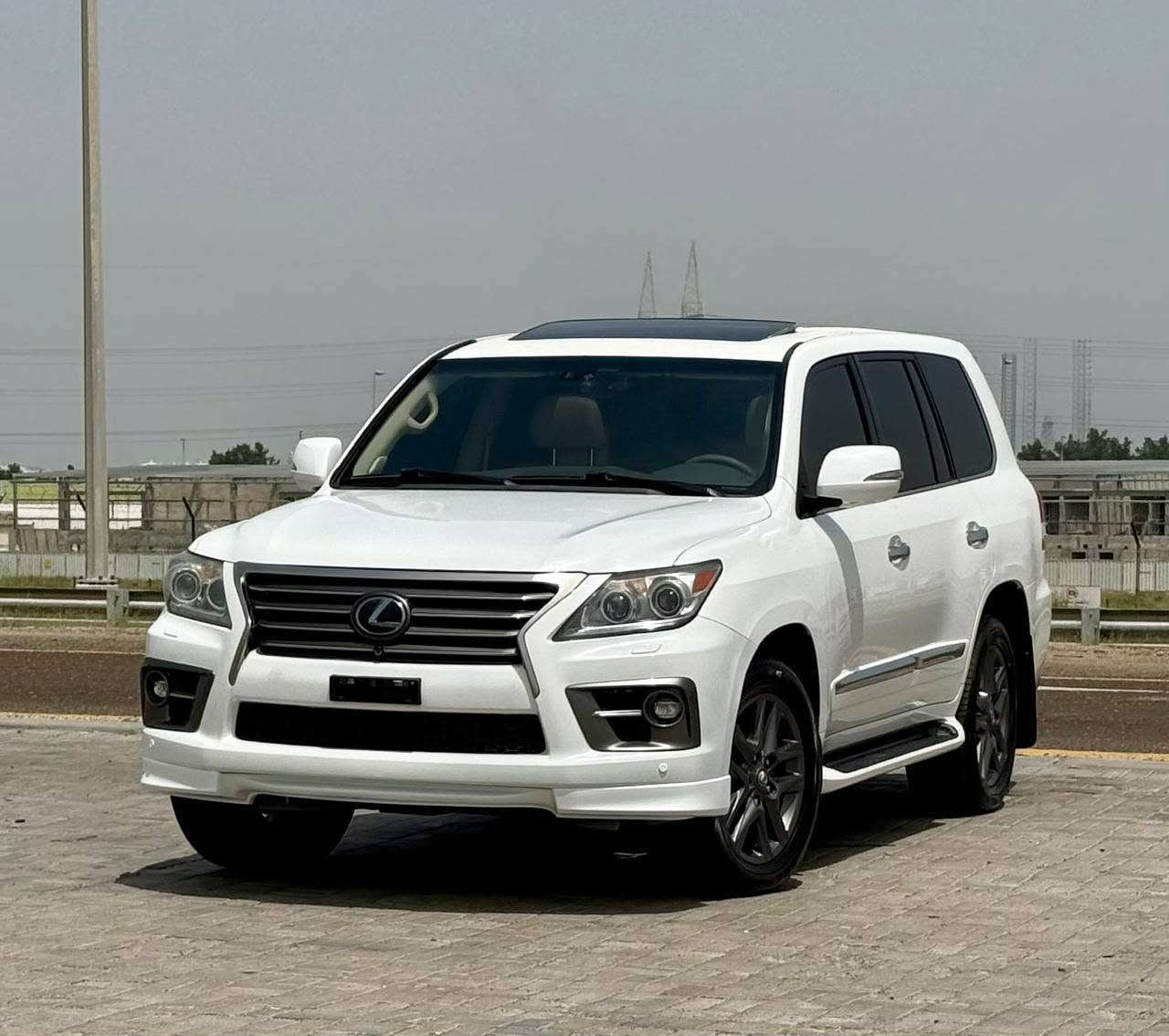 ستيشن لكزس LX570 
خليجي
موديل 2014
7مقاعد 
فل اوبشن 
فتحة سقف + مقاعد جلد 
مثبت سرعه + مري كهربا 
تبريد وتسخين كراسي + ثلاجة 
كراسي  كهربا  + ذاكرة مقاعد 
ممشى 242000 كم
مسرفس كامل
جاهز للتسجيل
بدون اي اعطال او مشاكل
بحالة ممتازة جدا
 مطلوب 88,000 درهم 
قابل لتفاوض الشارقة, الإمارات العربية المتحدة


**إذا كنت صاحب هذا الإعلان وتريد حذفه لأي سبب، رجاءا أرسل رسالة إلى الدعم الفني**