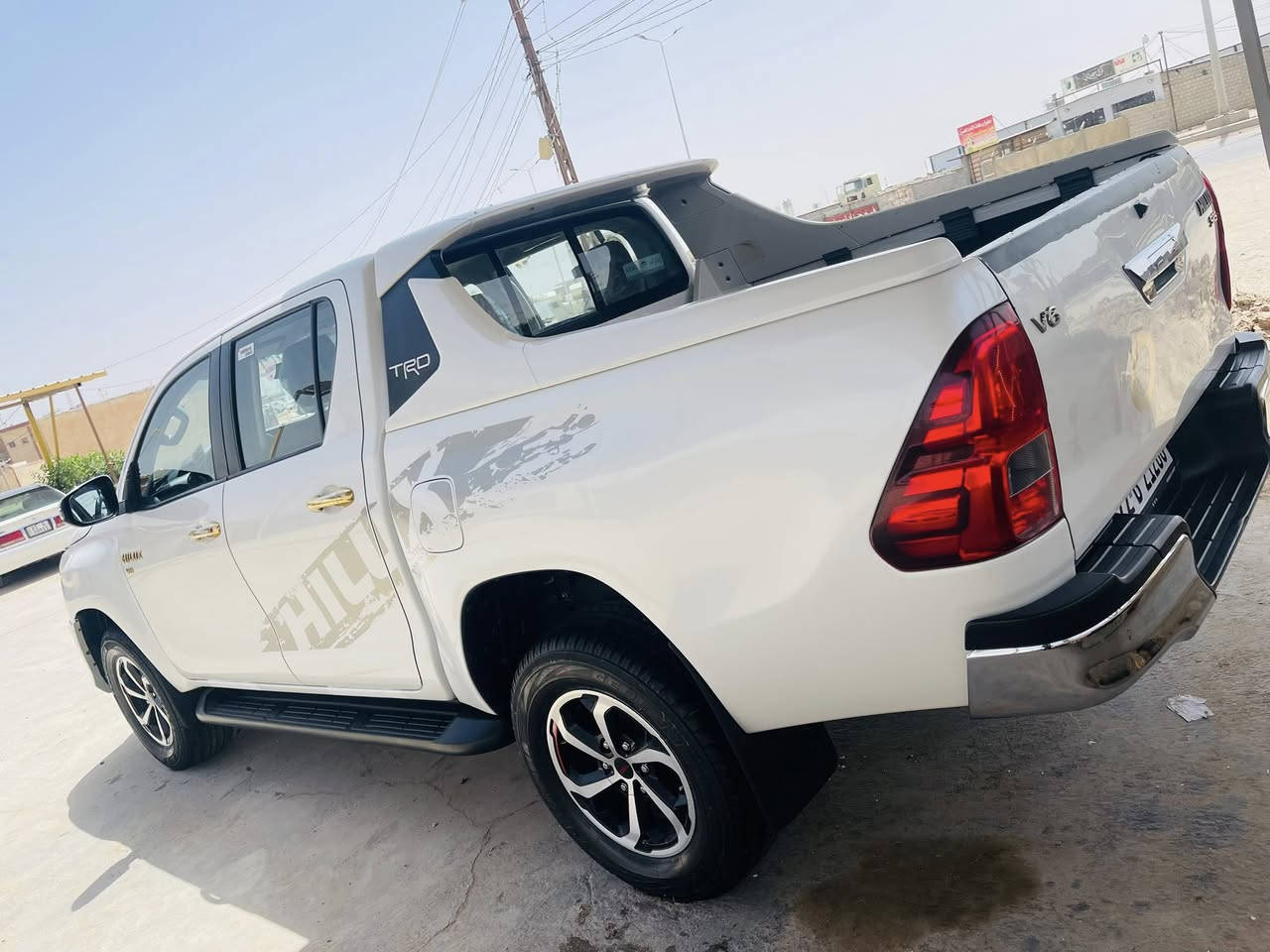 TRD2020 كويتيه
كفاله عامه من كلشي فقط بارد بسيط باب البدي
مكينهً وكير وحداديه عل وضع شركه 
رقم اربيل تحويل او وكاله
سعر315
***********
