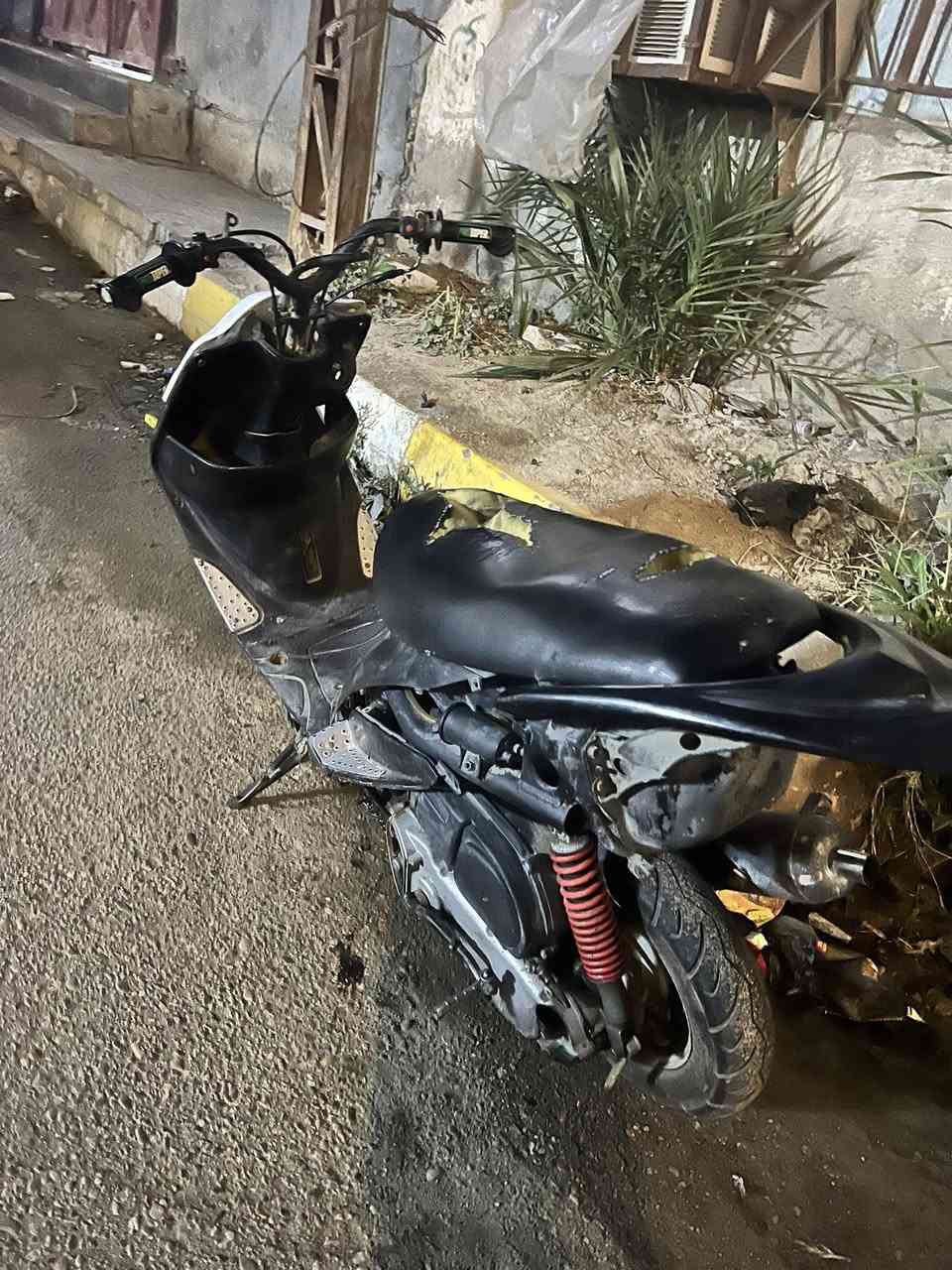 السلام عليكم دراجه ماكس عدله مفتوحه 55شغاله سلف وهندر كفراته كامله
السعر 350شراي يراسلني خاص او يخابرني ***********
