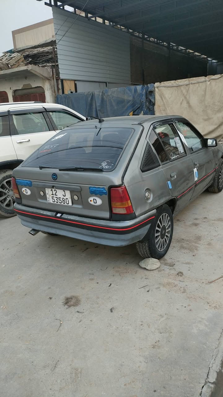 شرط التحويل كير محرك شرط تايرات نضاف
كهربائيات كلها شغالا مسجل سماعات 🎧 جدد 
الدوشمه جديده سياره جاهزه ماتصرف ربع 
قفل مركزي ريمون كابون بانزين متوقف ورقي
طخم جديد هزه بيها العنوان موصل الايمن حي الثوره 
شراي خابر عل رقم 📱 ماجاوب خاص السعر 26 بيها مجال 
***********
