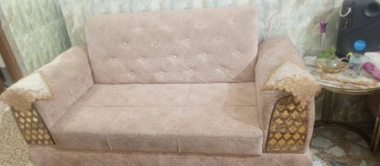 كنتور ابو اربعة ب 150 وبي مجال
تخم ملكي  10 نفرات هو طبلات ب759
تخم جوزي 7 نفرات  ب350  
كاونتر ثلاث قطع ب700 والطباخ بلاش وياهم وينباع  اجزاء 
كرفان  قياس 3×2  ب900 وبي مجال
ميوزة حديد ابو الخشبة ب75
ابو الجروخ ل100
 مكانه كفل شارع عشرين .كلش قريب ع شارع مو بداخل المدينة


**إذا كنت صاحب هذا الإعلان وتريد حذفه لأي سبب، رجاءا أرسل رسالة إلى الدعم الفني**