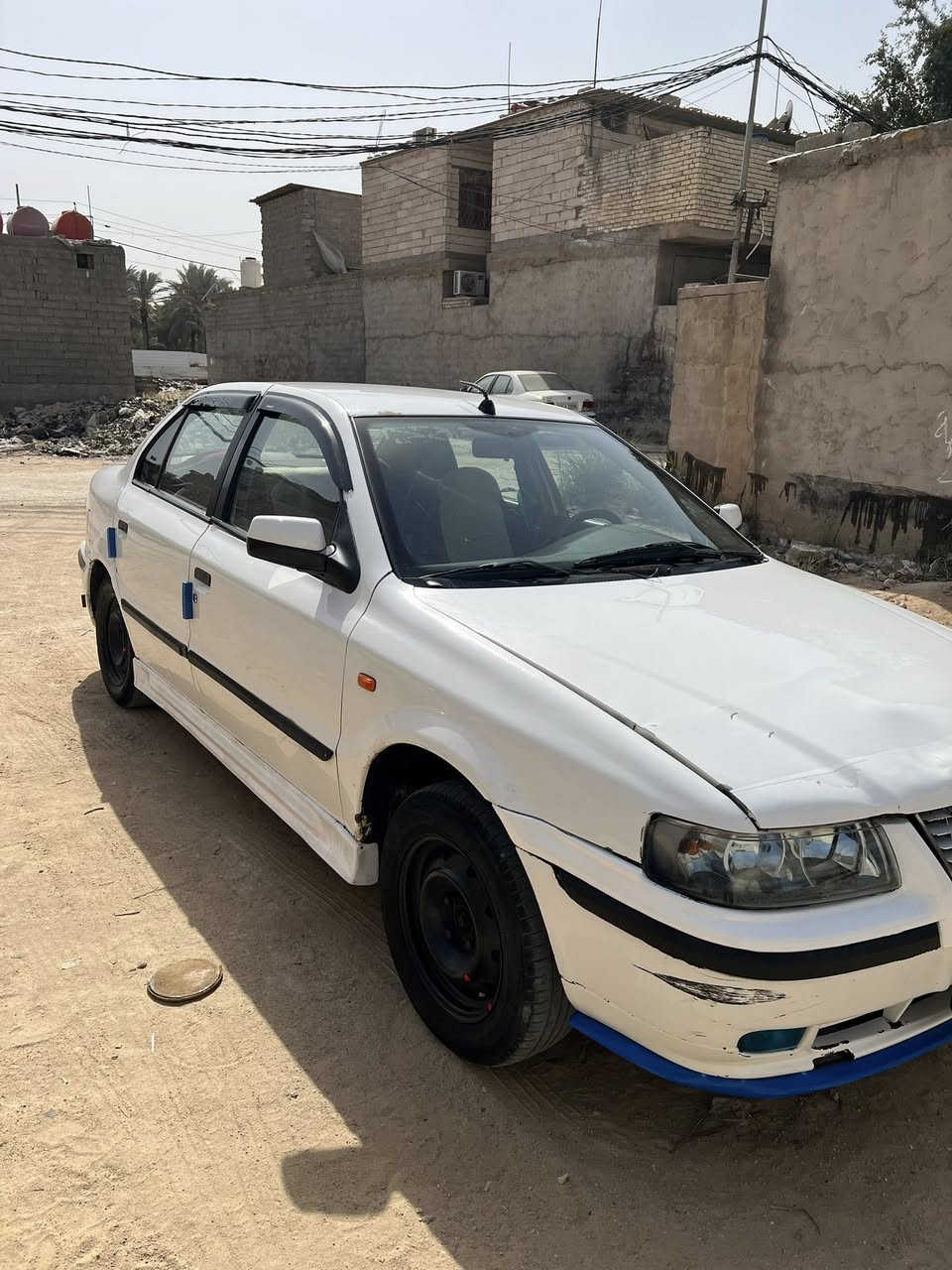 السياره لبيع مديل ٢٠١١ السنويه ٢٧تحويل ثاني يوم السياره بيه صبغ وطخات مكينه كير كفاله  السعر ٣٢لتواصل ***********
