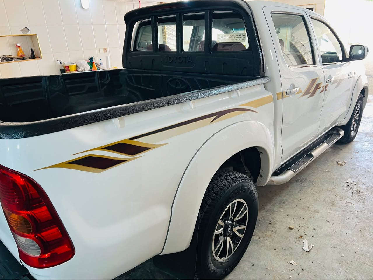 للبيع تويوتاهايلوكس موديل 2009سعودي بطل فورويل 4x4رةقمة سليمانية بسمي سةنةوية جديدة سونةر موجودة سعرة 170$مكان كلار *********** كالار, السليمانية
