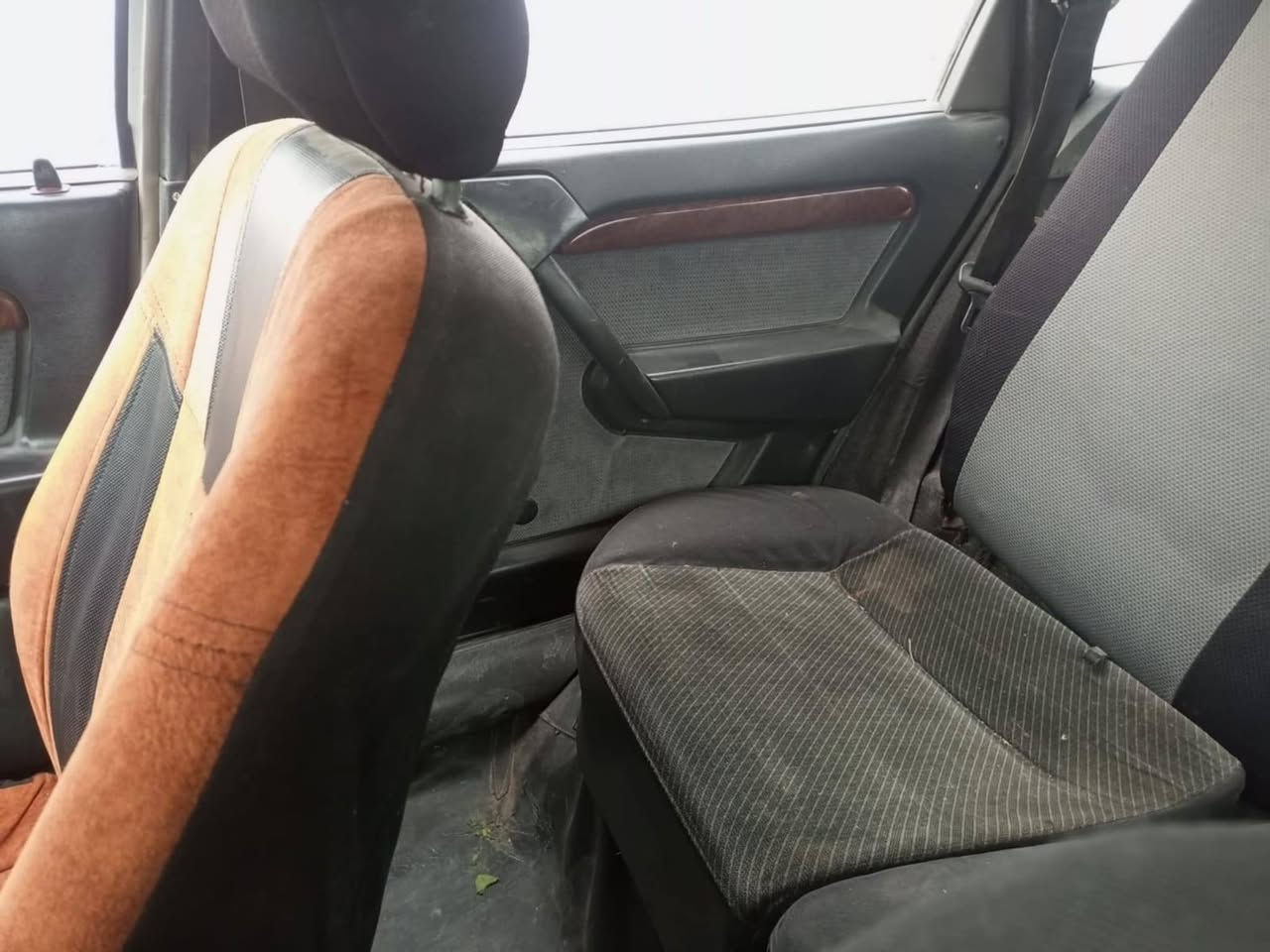 فكتره رقم ألماني كابون بانزين حجم ٢٠ سنويه عضم
***********
